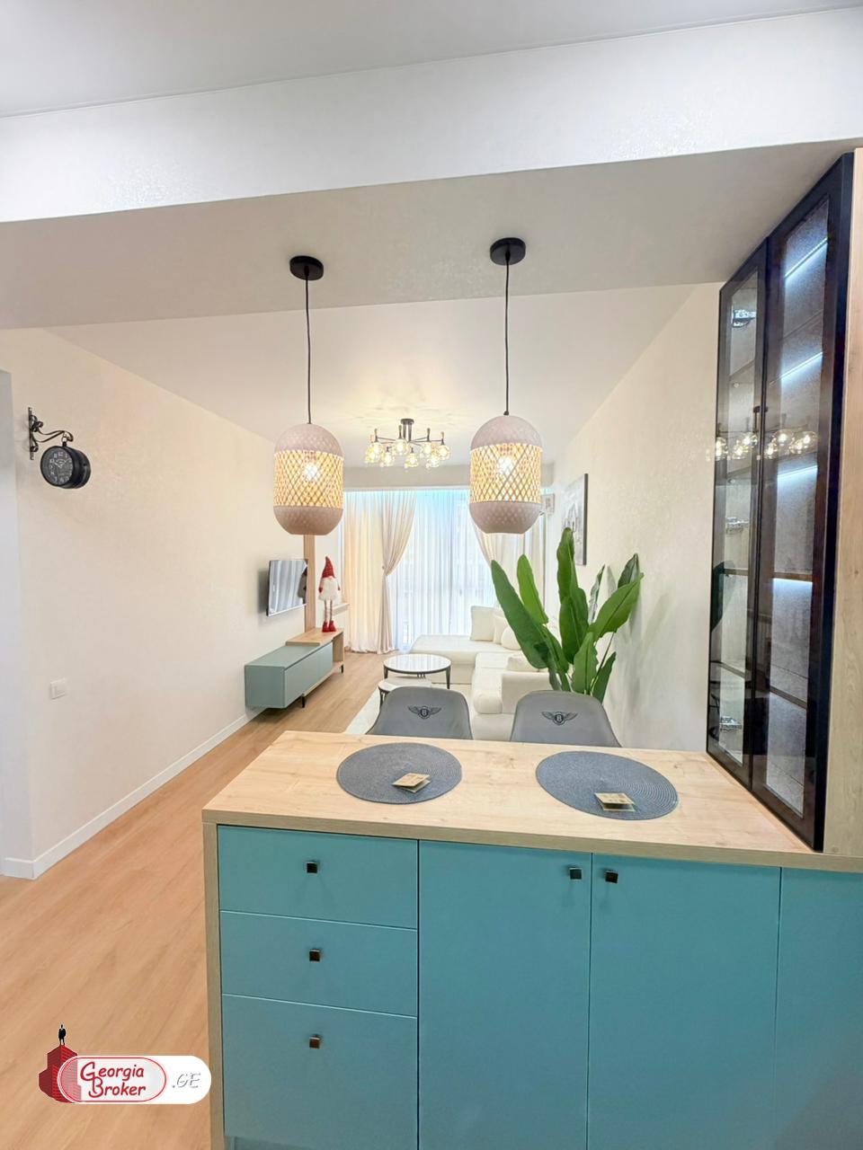 продается квартира с новым ремонтом 2-комнаты